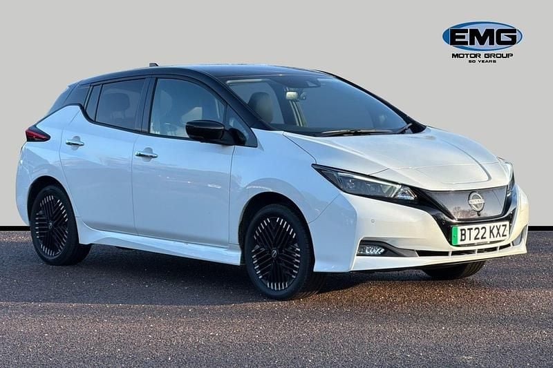 White Used 2022 Nissan Leaf Tekna Hatchback | £13,495 (Fair price) - Image 1/3