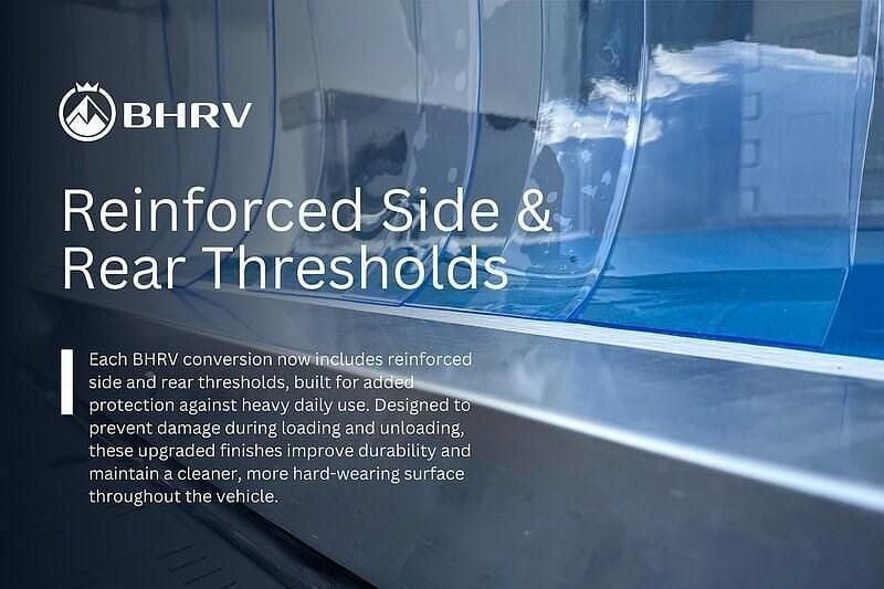 Used Ford Transit 130 HP (95 kW) 2022 White Van