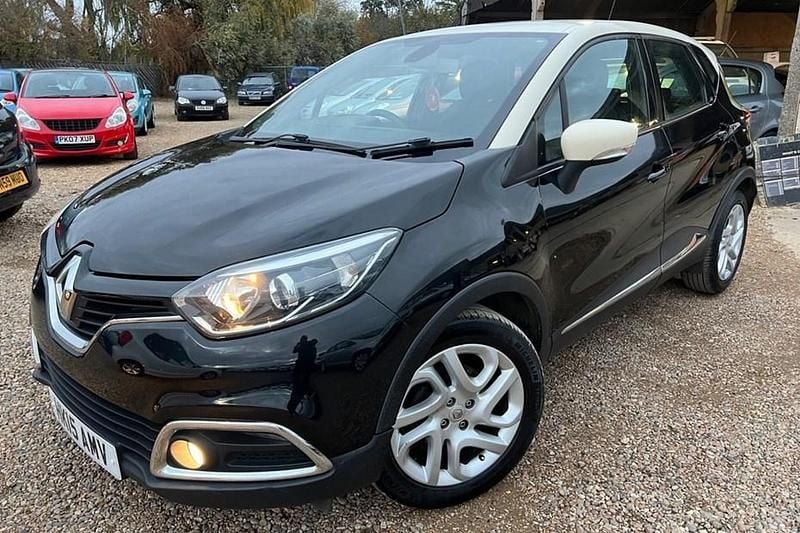 Black/cream Used 2015 Renault Captur Dynamique SUV | £4,199 (Good price) - Image 1/1