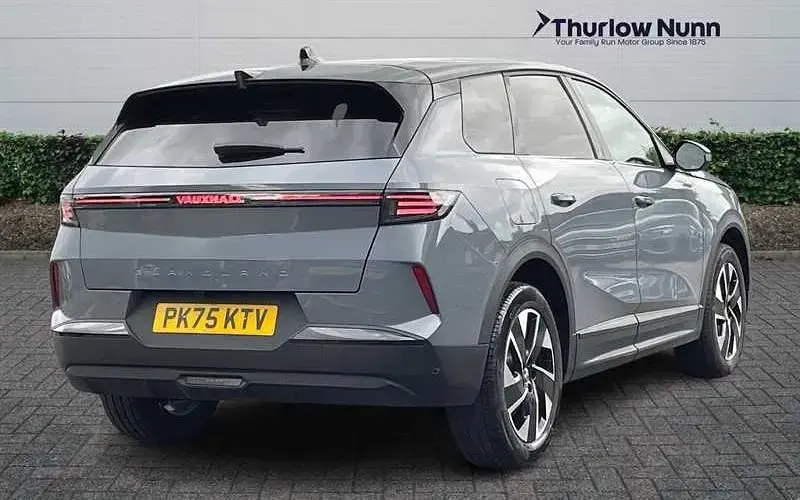 Used Vauxhall Grandland X Ultimate 145 HP (106 kW) 2025 Grey SUV