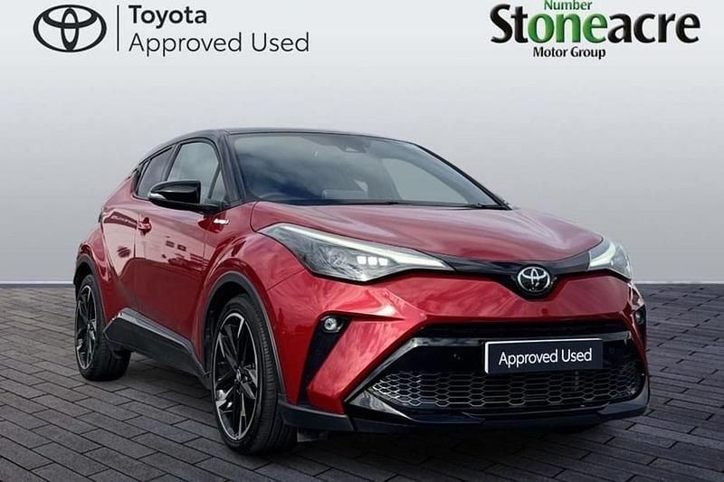 Used 2025 Toyota C-HR Sport SUV | £19,500 (Super price) - Image 1/1