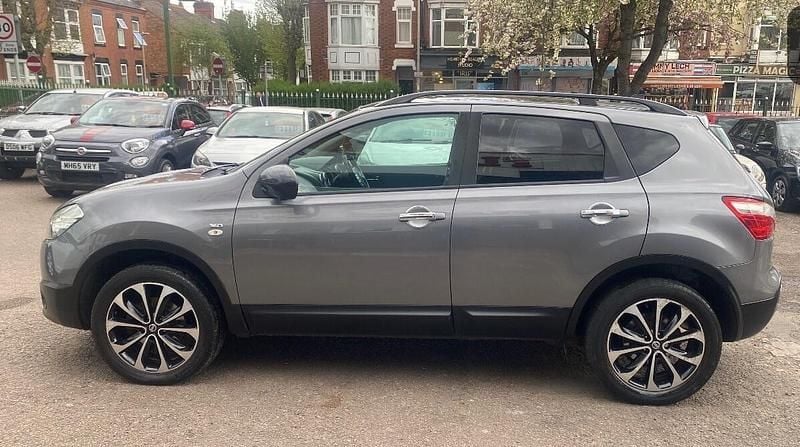 Used Nissan Qashqai 360º 2013 Grey SUV