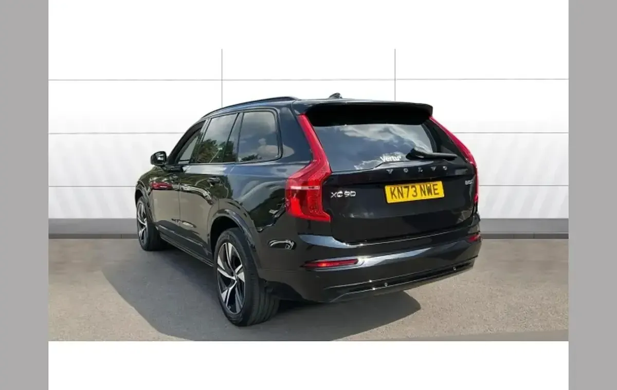 Used Volvo XC90 Plus 247 HP (181 kW) 2023 Black SUV