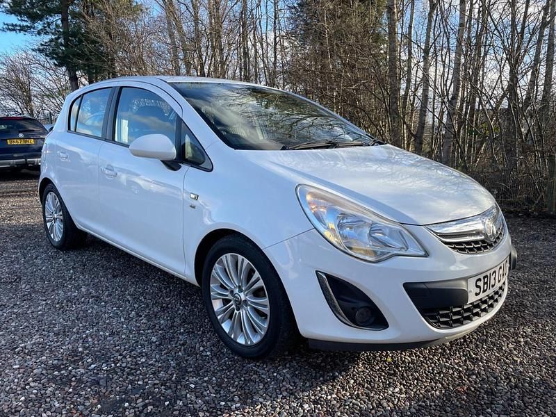 Used Vauxhall Corsa S 2013 White Hatchback