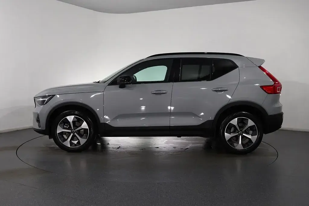 Used Volvo XC40 2025 Grey SUV