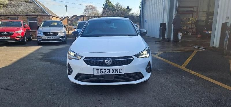 Second-hand Vauxhall Corsa Ultimate 100 CP (73 kW) 2023 Alb Hatchback