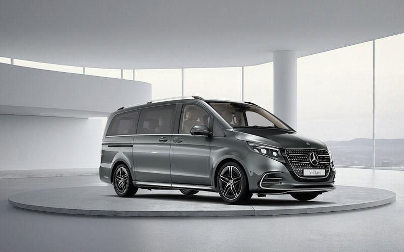 New Mercedes V300 Premium 237 HP (174 kW) 2025 MPV