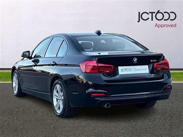 Used BMW 318 Sport Line 134 HP (98 kW) 2018 Black Sedan