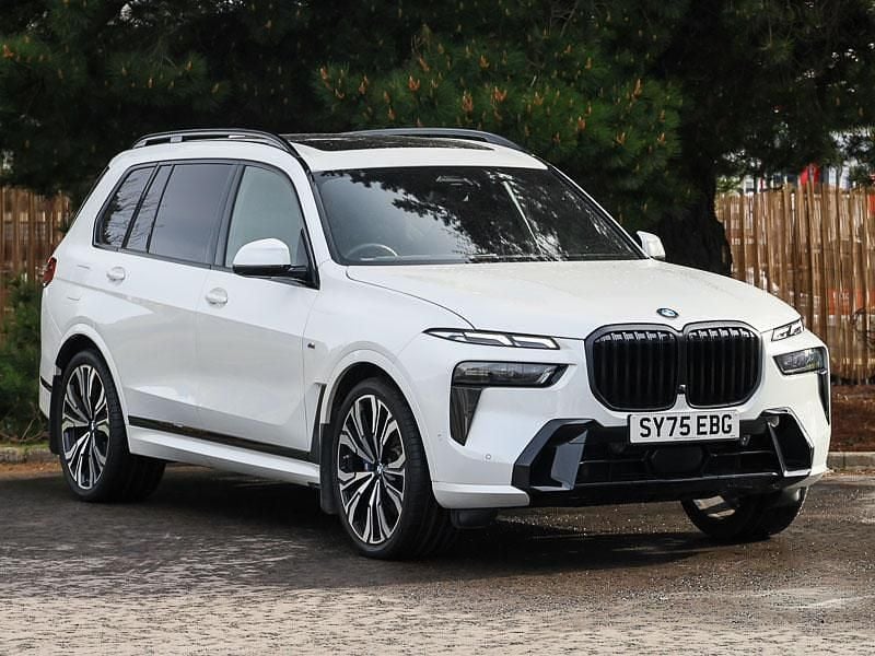 New BMW X7 M Sport 381 HP (280 kW) 2025 White SUV