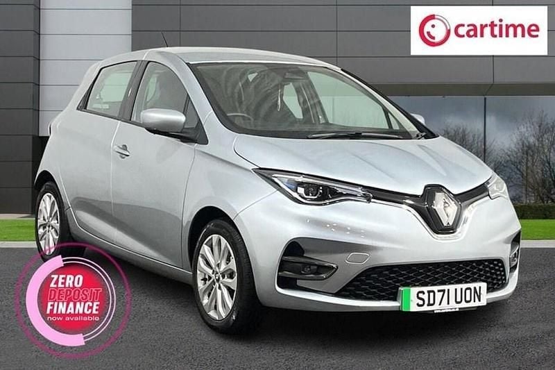 Used 2021 Renault Rapid Iconic Hatchback | £8,999 (Super price) - Image 1/1