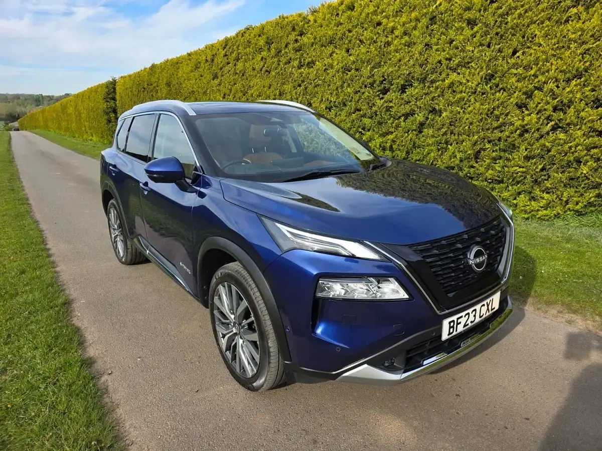 Used Nissan X-Trail Tekna+ 213 HP (156 kW) 2023 Blue SUV