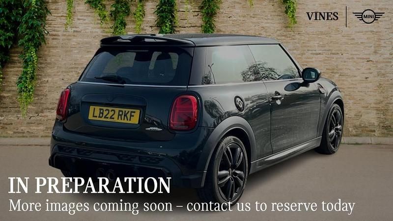 Used Mini John Cooper Works Hatch 231 HP (169 kW) 2022 Green Hatchback