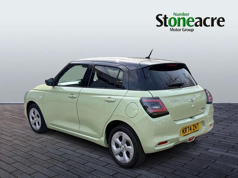 Used Suzuki Swift 82 HP (60 kW) 2024 Yellow Hatchback