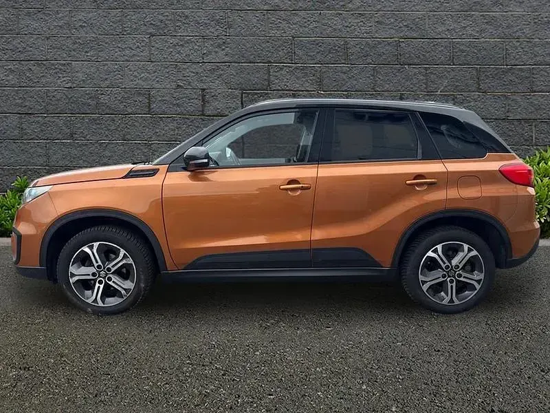 Used Suzuki Vitara SZ5 120 HP (88 kW) 2015 Orange SUV