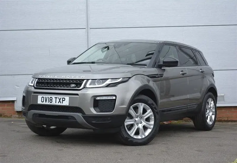 Used Land Rover Range Rover evoque SE 180 HP (132 kW) 2018 Silver SUV