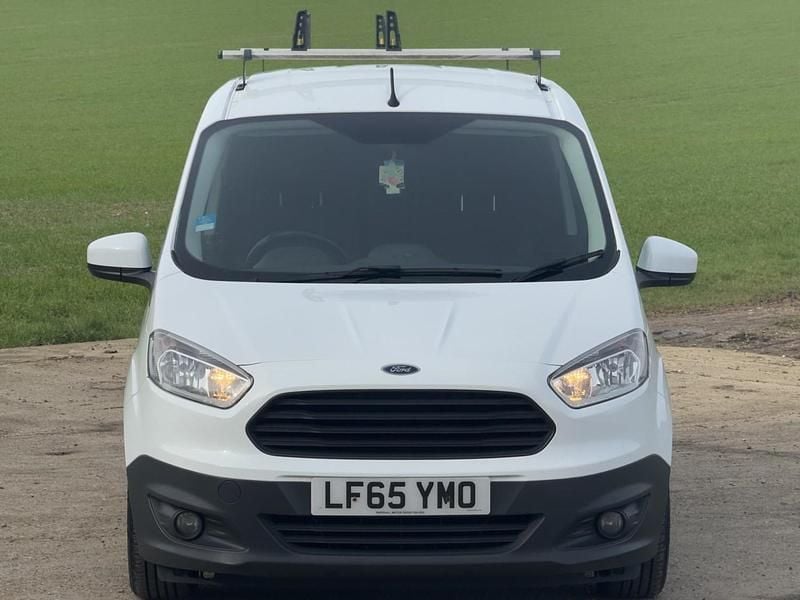 Used Ford Transit Trend 2015 White Van