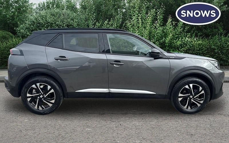 Used Peugeot 2008 GT 131 HP (96 kW) 2022 Platinum grey SUV