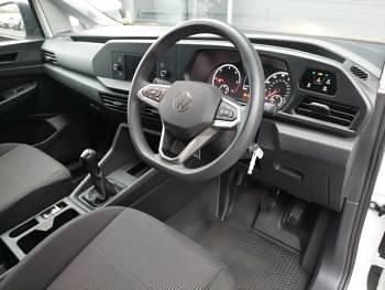 Used VW Caddy 102 HP (75 kW) 2021 White MPV