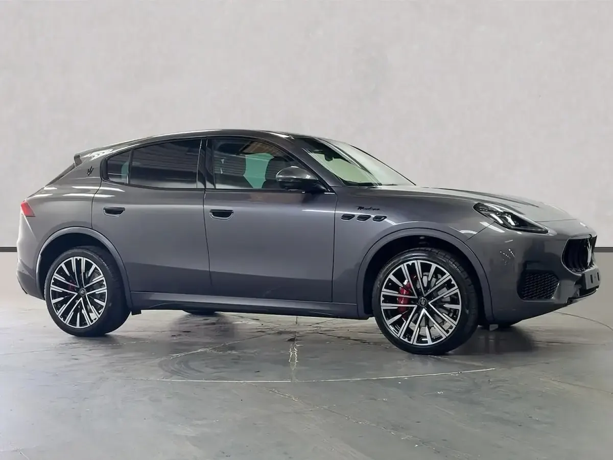 New Maserati Grecale 2026 Grey SUV