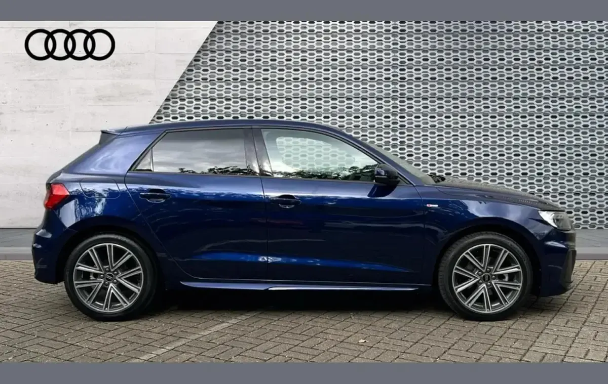 New Audi A1 S-Line 147 HP (108 kW) 2026 Blue SUV