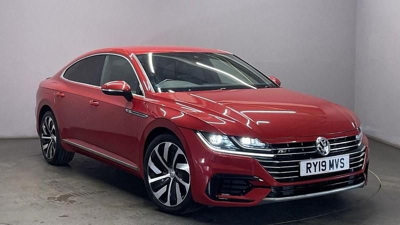 Used VW Arteon R-line 150 HP (110 kW) 2019 Red Hatchback