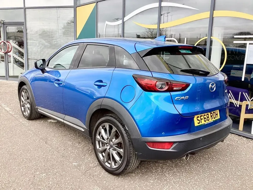 Usado Mazda CX-3 Inclusive 121 HP (88 kW) 2018 Azul SUV