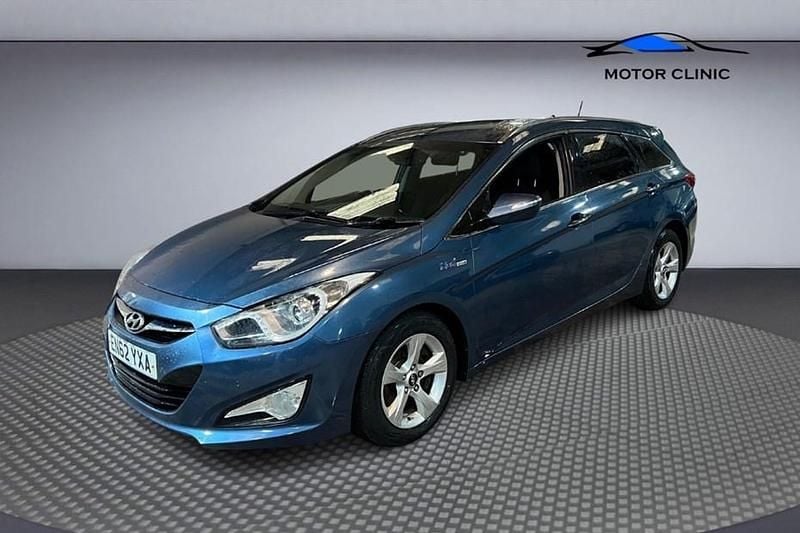 Blue Used 2013 Hyundai i40 Style Estate | £2,500 (Fair price) - Image 1/1