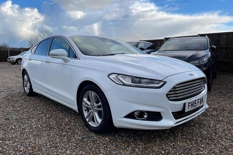 White Used 2015 Ford Mondeo Titanium Hatchback | £5,495 (Fair price) - Image 1/1