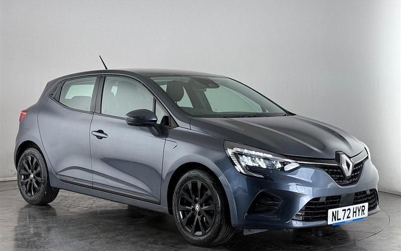 Used Renault Clio V Iconic 90 HP (66 kW) 2022 Grey Hatchback