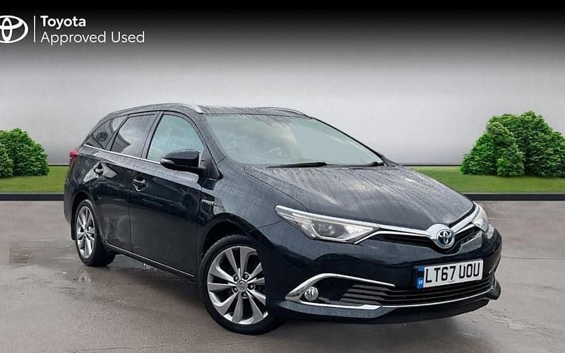 Used 2017 Toyota Auris Touring Sports Estate | £13,425 (Fair price) - Image 1/1