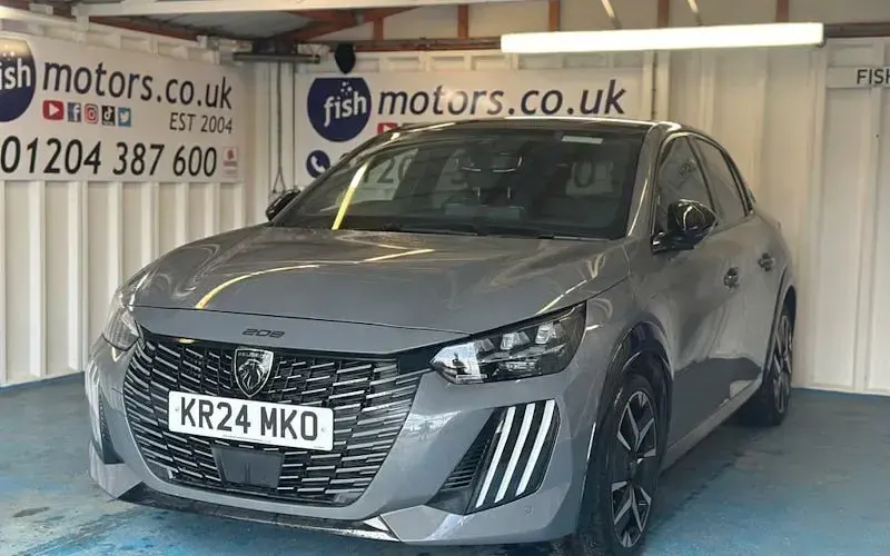 Used Peugeot 208 GT 102 HP (75 kW) 2024 Hatchback