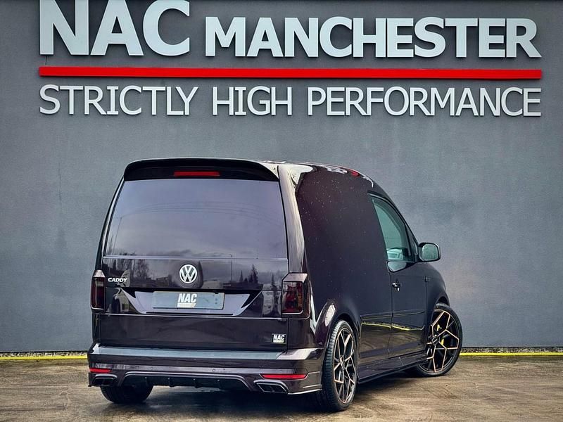 Used VW Caddy Highline 150 HP (110 kW) 2019 Purple MPV