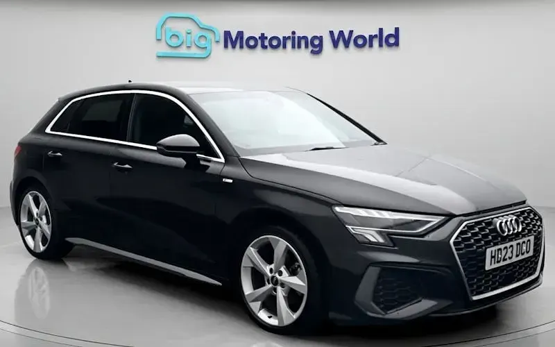 Used Audi A3 Sportback S-Line 150 HP (110 kW) 2023 Hatchback
