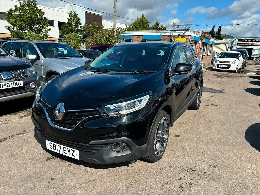 Used Renault Kadjar Dynamique 130 HP (95 kW) 2017 Black SUV
