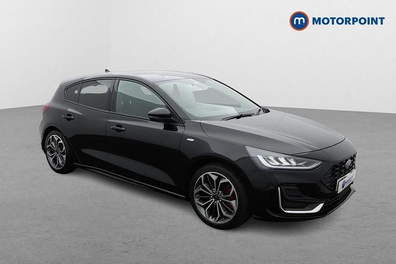 Used Ford Focus ST-Line 155 HP (114 kW) 2022 Black Hatchback