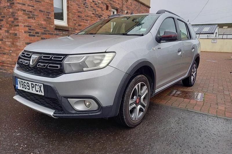 Used 2019 Dacia Logan MCV Stepway | £4,499 (Fair price) - Image 1/1
