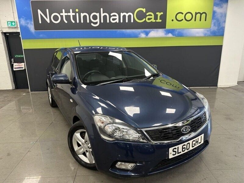 Blue Used 2010 Kia Ceed 2 Hatchback | £6,495 (Expensive) - Image 1/4