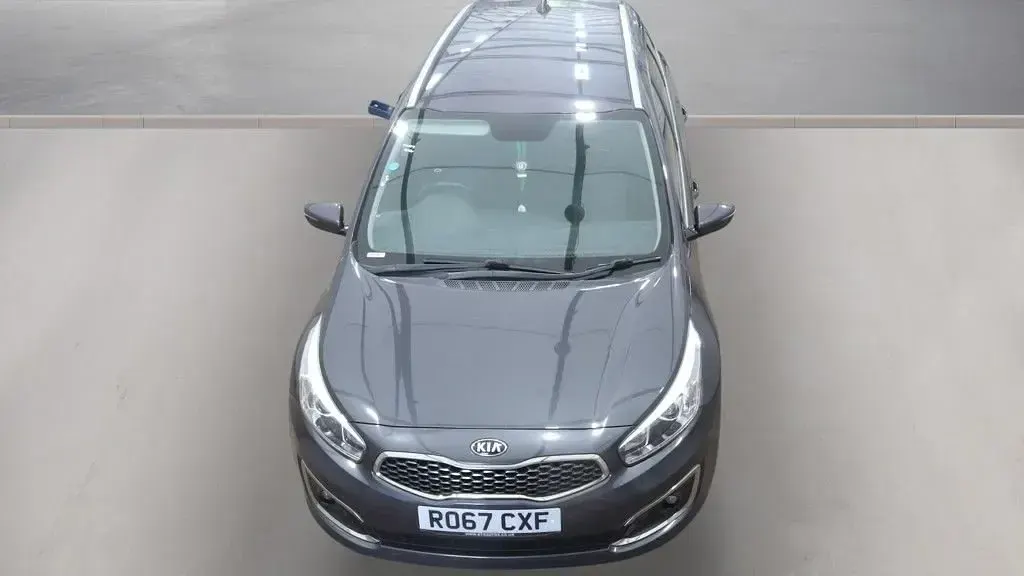 Used Kia Ceed 136 HP (100 kW) 2017 Silver Hatchback