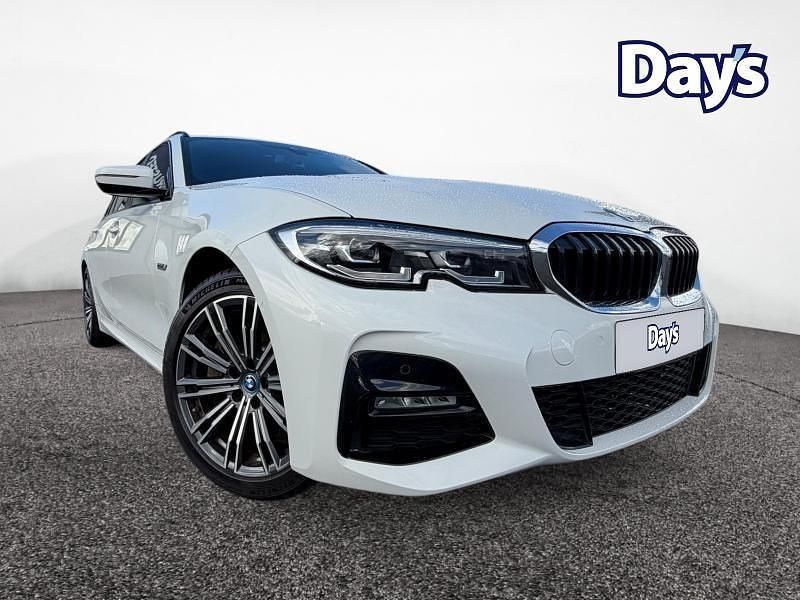Used BMW 330e M Sport 292 HP (214 kW) 2022 White Estate