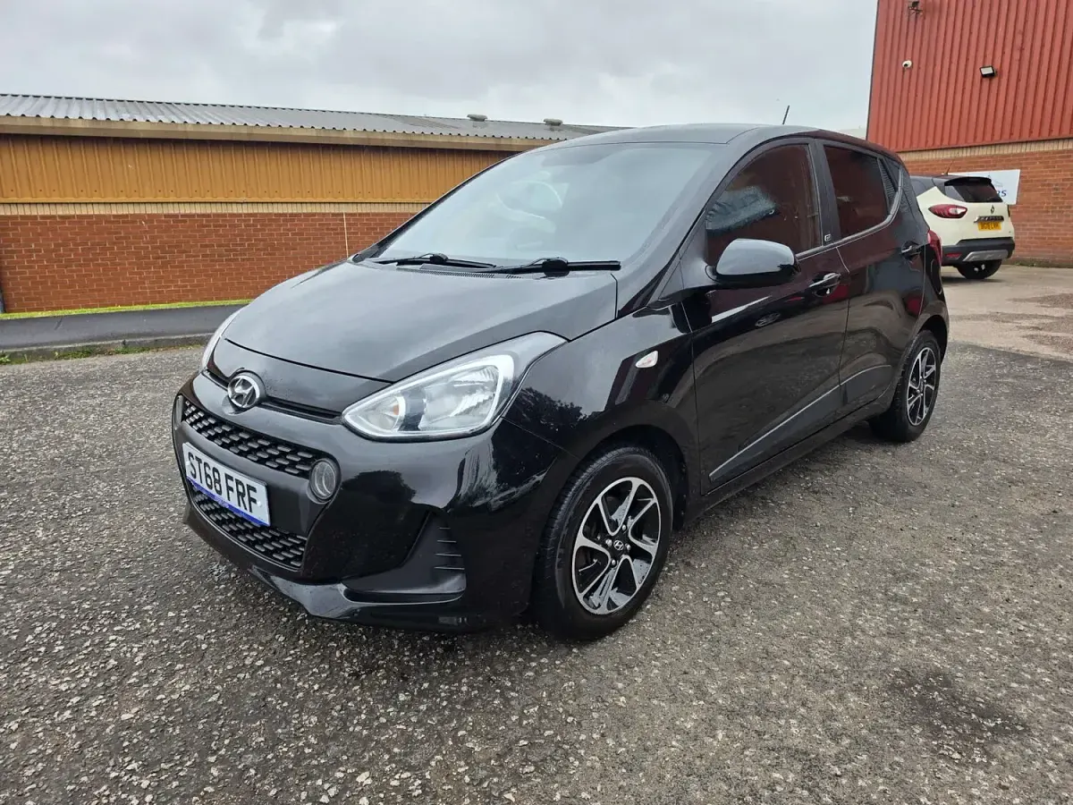 Used Hyundai i10 GO! 66 HP (48 kW) 2018 Black Hatchback