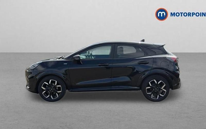 Usado Ford Puma ST-Line X 125 HP (91 kW) 2023 Preto SUV
