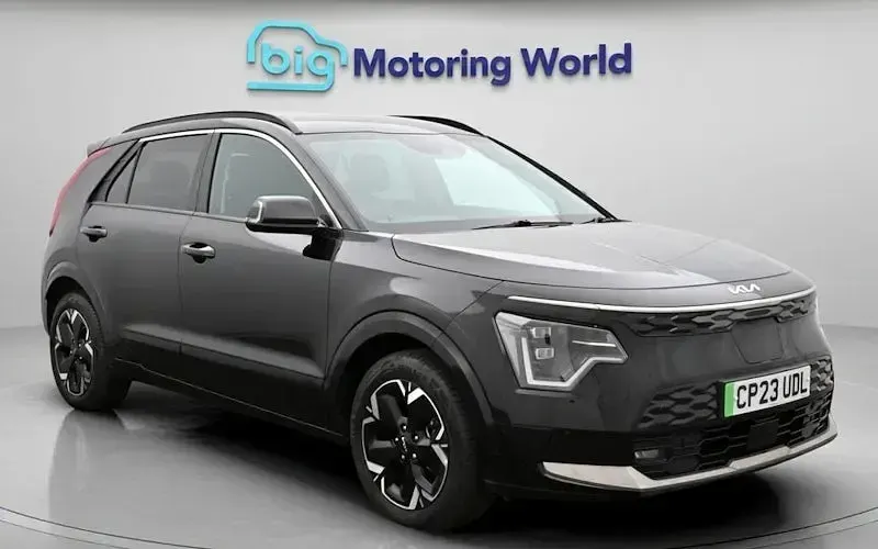Used Kia e-Niro 150 kW (204 HP) 2023 SUV