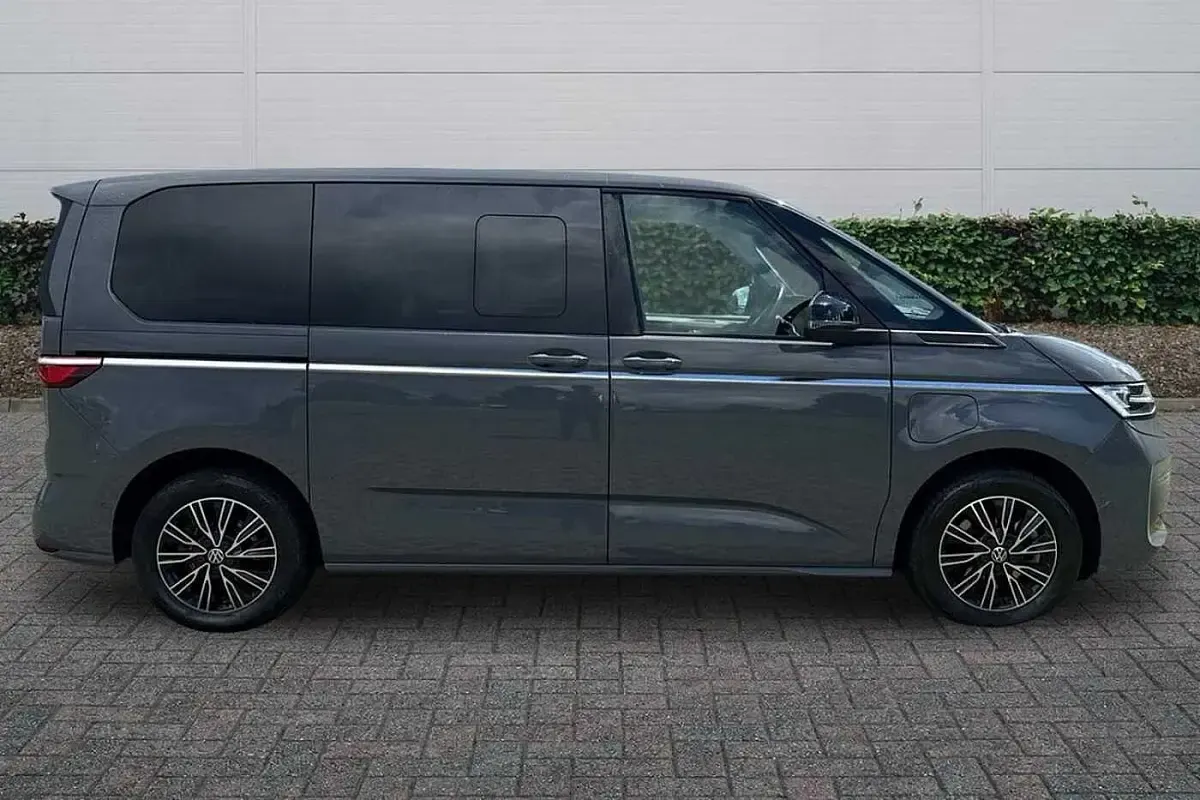 Used VW Multivan Style 218 HP (160 kW) 2022 Grey MPV