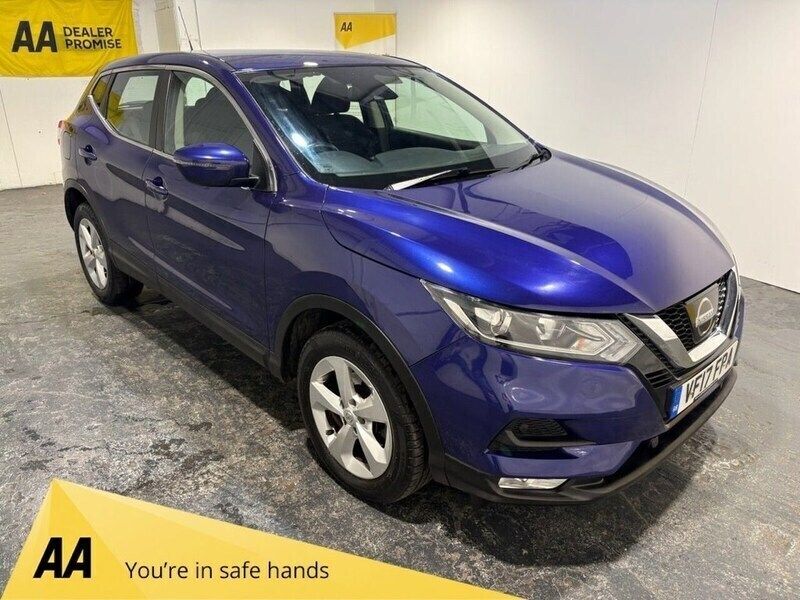 Blue Used 2017 Nissan Qashqai Acenta SUV | £8,500 (Good price) - Image 1/3