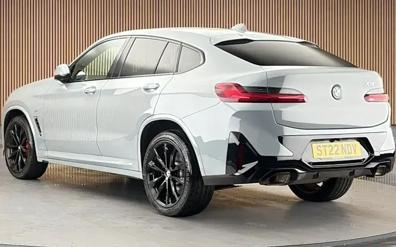 Used BMW X4 M Sport 190 HP (139 kW) 2025 SUV