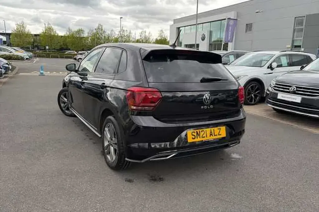 Used VW Polo R-line 110 HP (80 kW) 2021 Black Hatchback