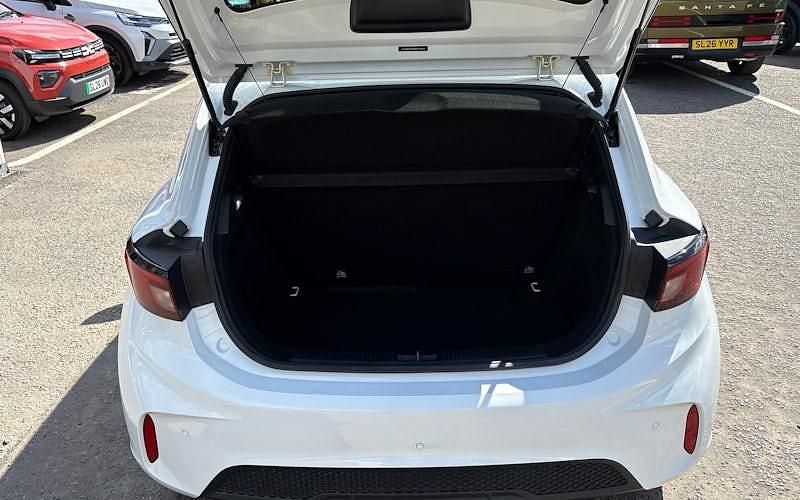Usado MG MG3 Trophy 194 HP (142 kW) 2026 Citadino