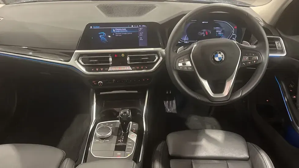 Used BMW 330e Sport Line 288 HP (211 kW) 2021 Blue