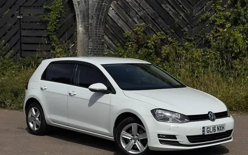 Used VW Golf VII Edition 110 HP (80 kW) 2016 Hatchback
