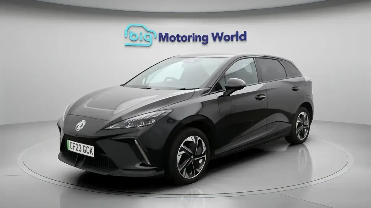 Used MG MG4 EV Trophy 319 kW (435 HP) 2023 Black Hatchback